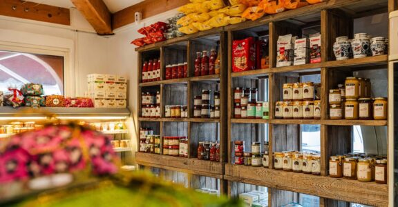 Epicerie Spécialités Italiennes : Découvrez les meilleures saveurs d&#8217;Italie à Saint Tropez